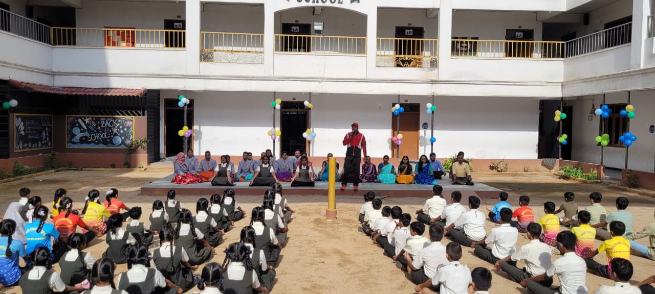 Pioneer School Campus Moment 1